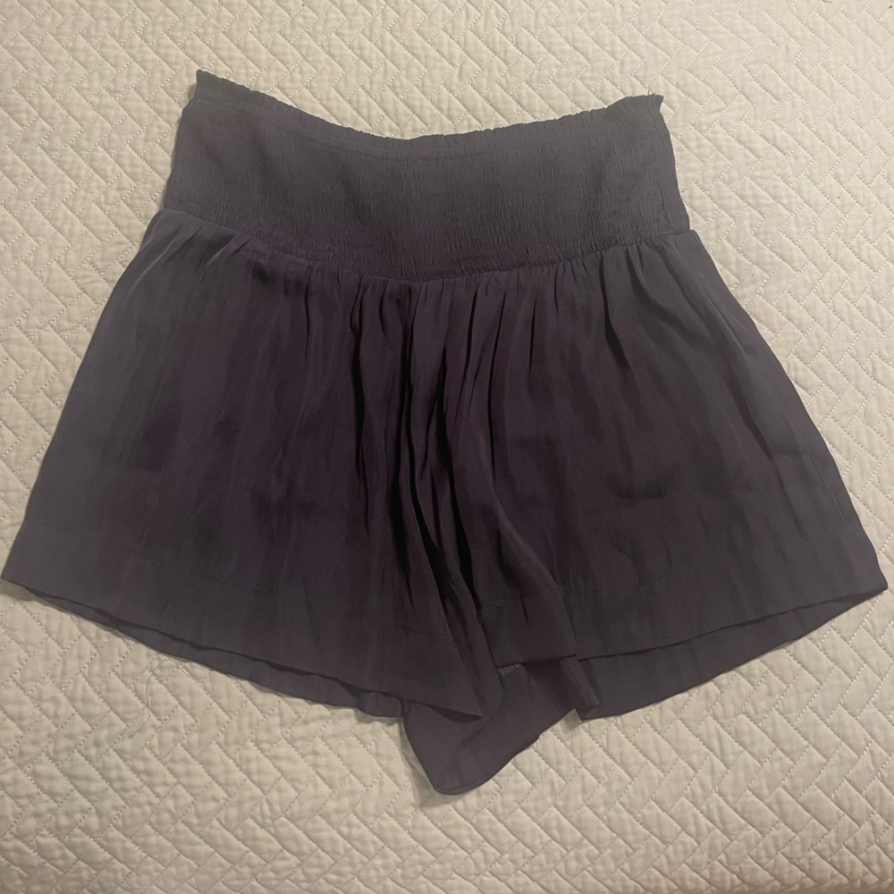 Navy TCEC shorts size Large
